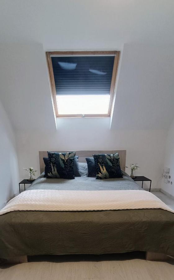 Agreable Double Avec Salle D'eau Privative *